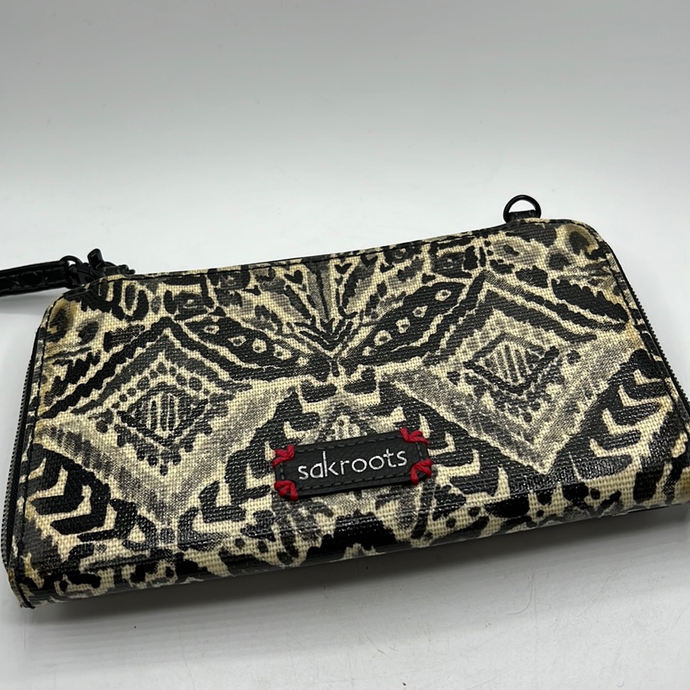 Sakroots Wristlet